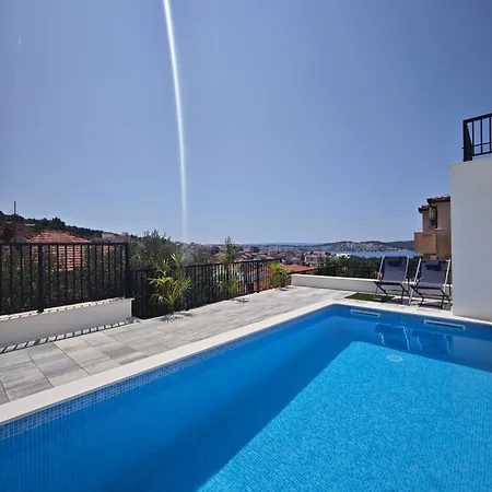 Bellagio Penthouse Апартаменты *